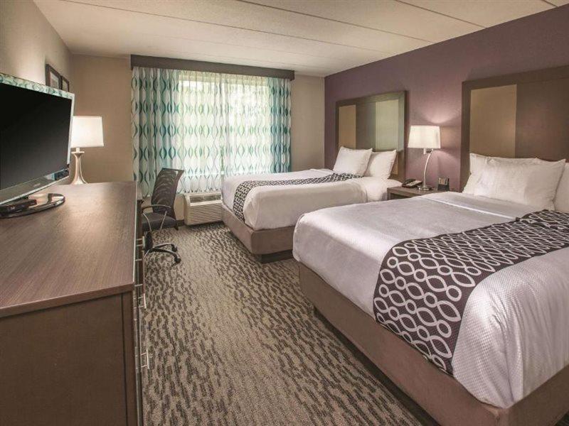 La Quinta By Wyndham Sturbridge Hotel Luaran gambar
