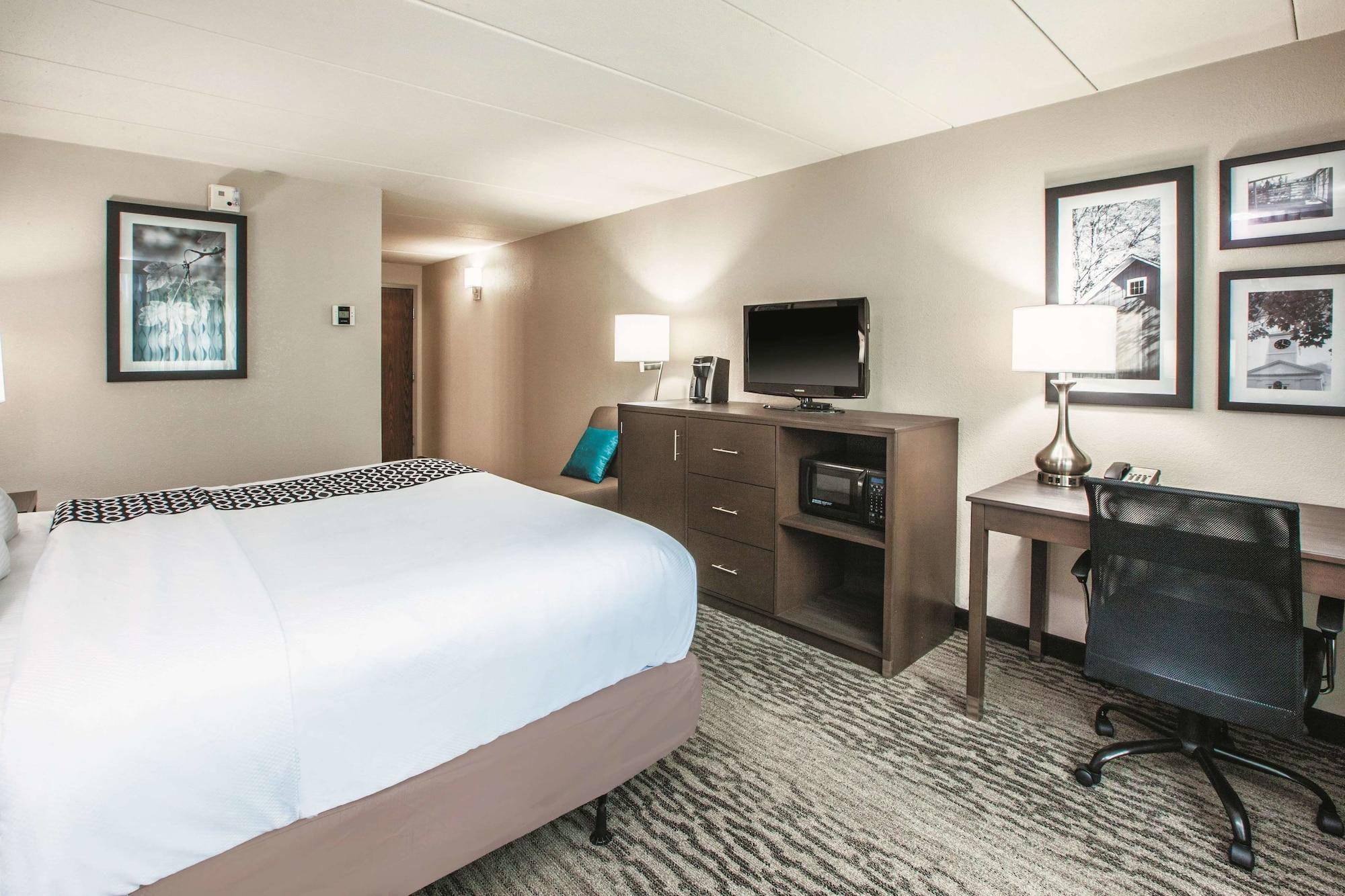 La Quinta By Wyndham Sturbridge Hotel Luaran gambar
