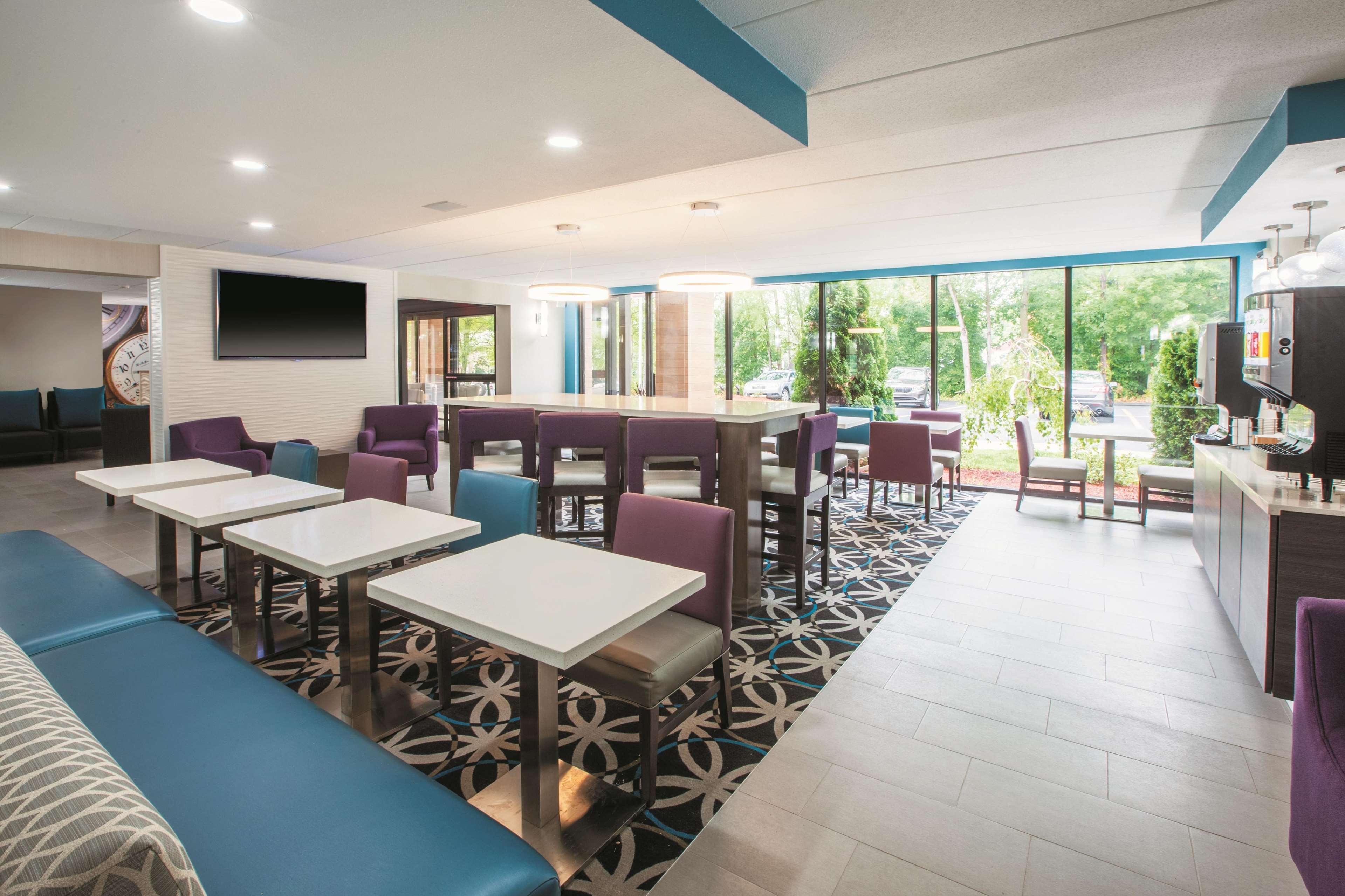 La Quinta By Wyndham Sturbridge Hotel Luaran gambar