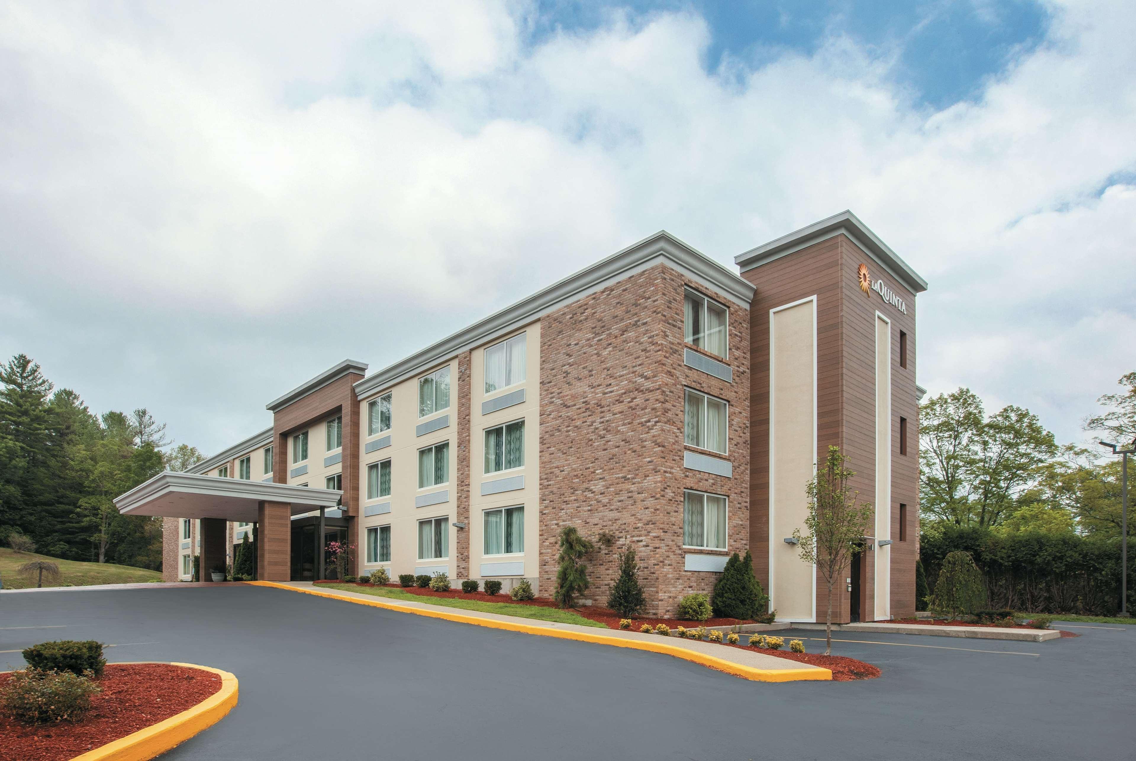 La Quinta By Wyndham Sturbridge Hotel Luaran gambar